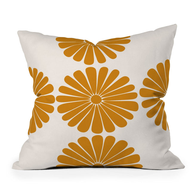 RETRO DAISY V OUTDOOR THROW PILLOW 16" x 16"