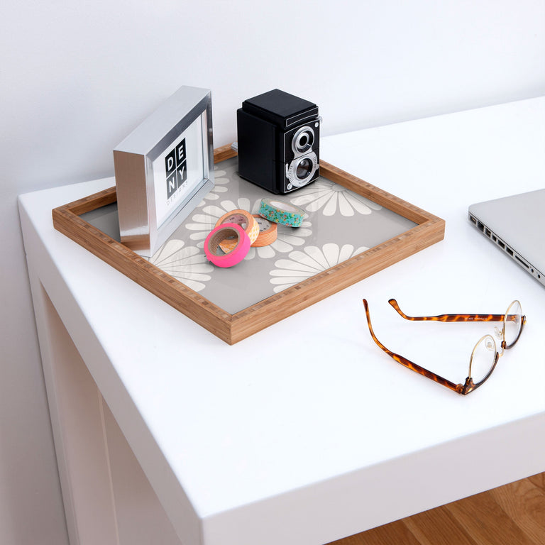 RETRO DAISY XI SQUARE TRAY
