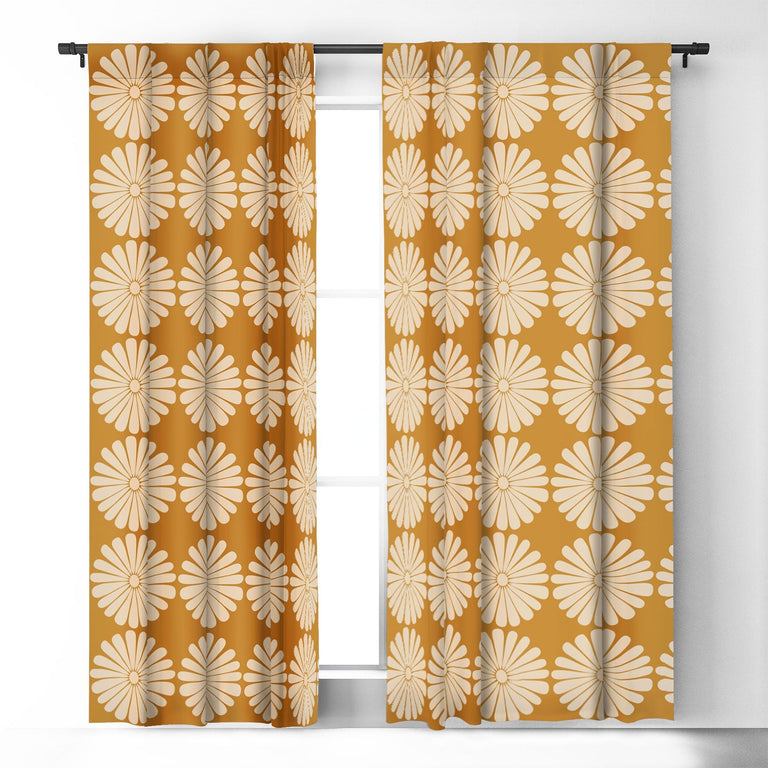 RETRO DAISY XIX BLACKOUT WINDOW CURTAIN