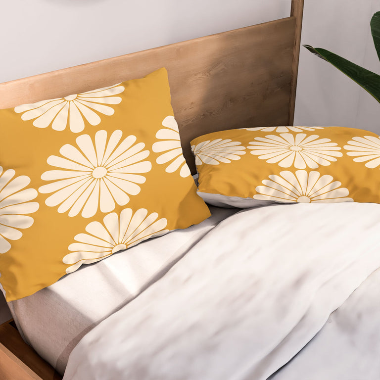 RETRO DAISY XIX PILLOW SHAMS