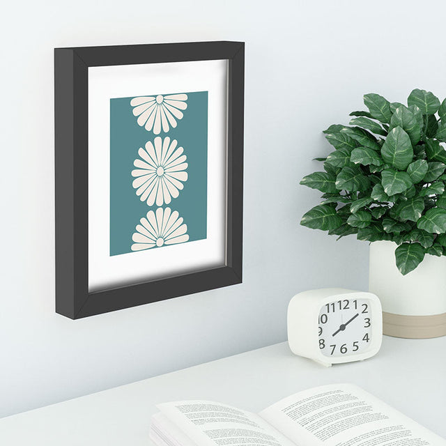 Retro Daisy XXIII Recessed Framing Rectangle