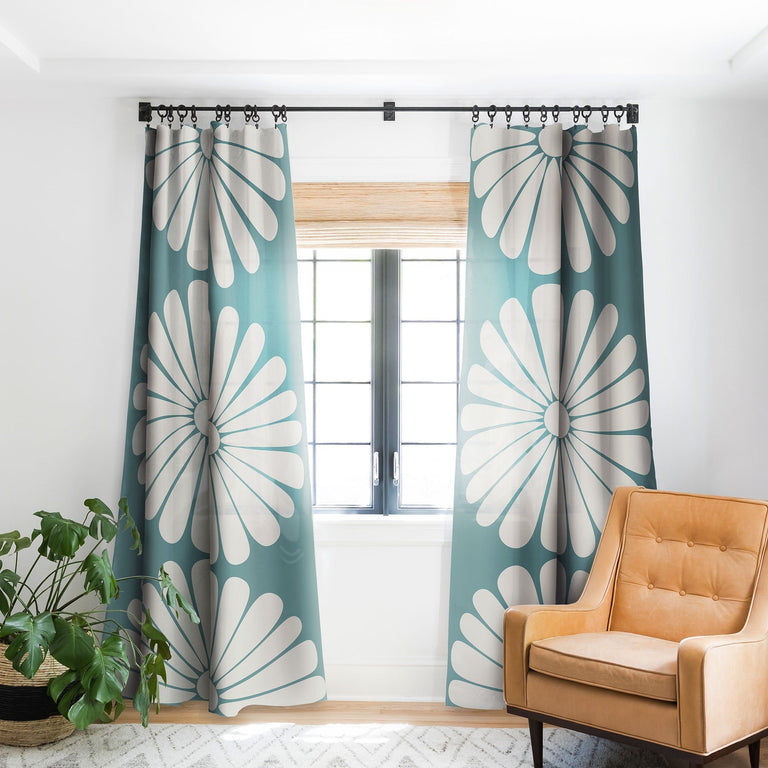 RETRO DAISY XXIII BLACKOUT NON REPEAT WINDOW CURTAIN