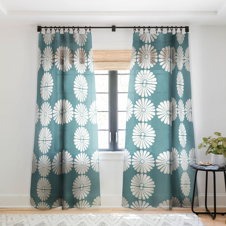 RETRO DAISY XXIII SHEER WINDOW CURTAIN