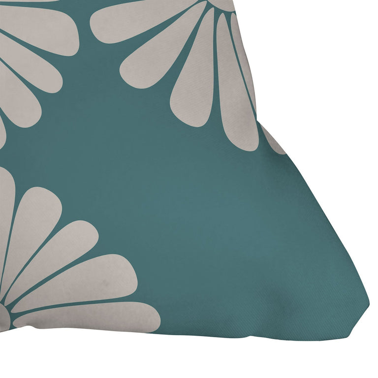 RETRO DAISY XXIII  OUTDOOR THROW PILLOW 18" x 18"