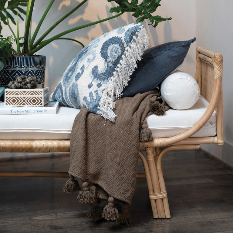 GREY TUFTED COTTON FRINGE PILLOW