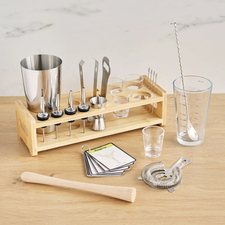 20 PIECE BARWARE SET