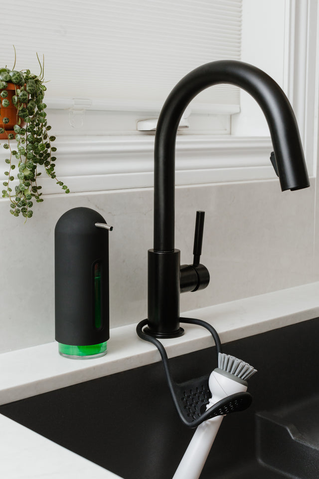 PENGUIN SOAP PUMP