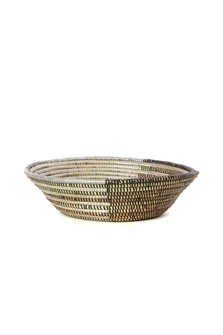 BLACK & SILVER DELTA BASKETS (RWANDA) | WALL DECOR