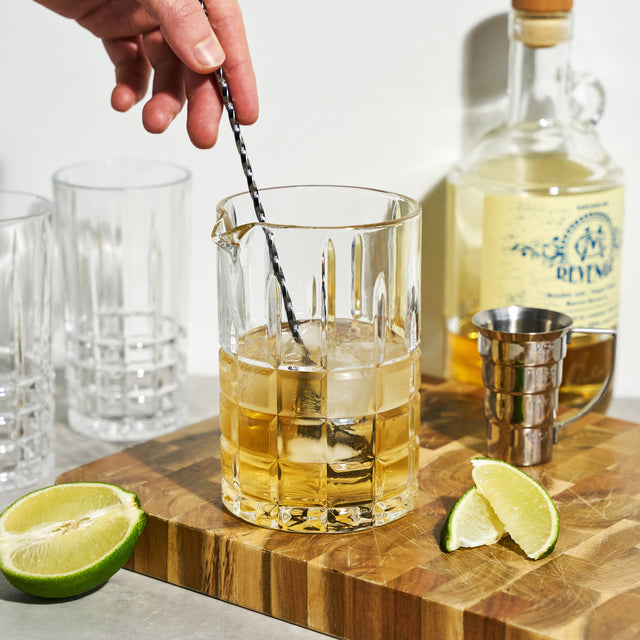 HIGHLAND MIXING GLASS