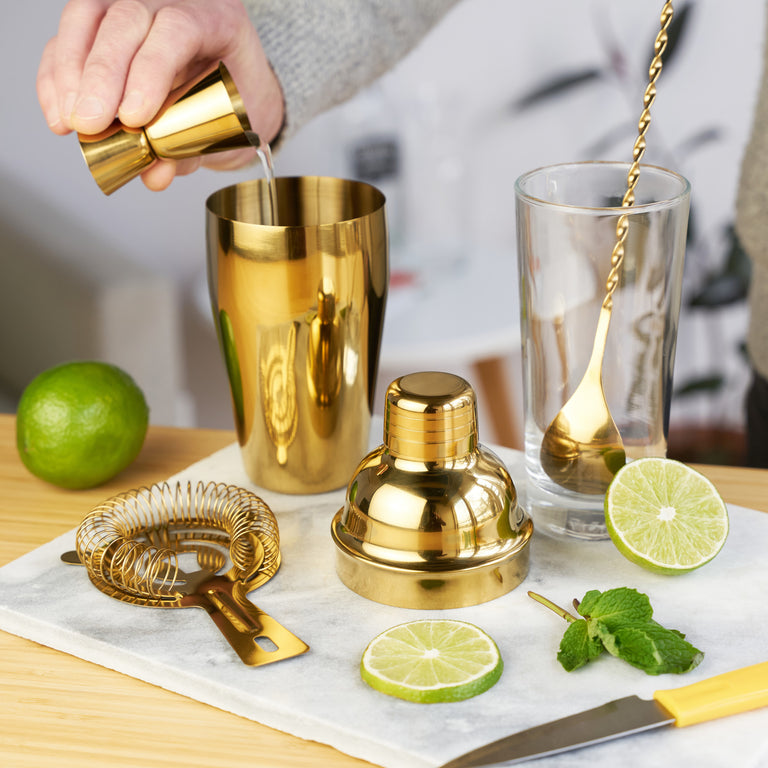 GOLD BARWARE SET