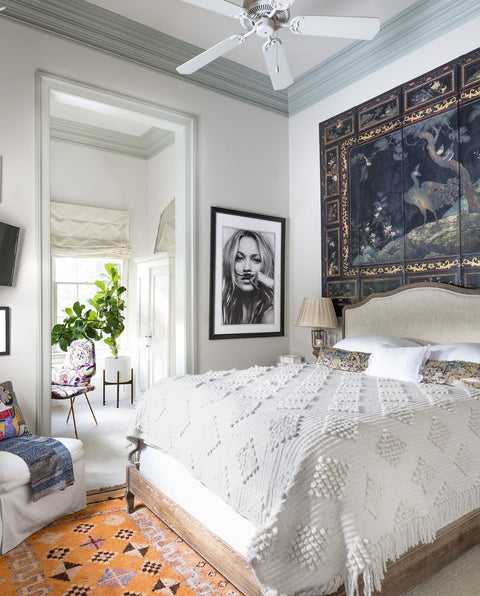 A NEW ORLEANS MANSE IS GIVEN NEW LIFE WITH A FASHIONABLE PIZZAZZ