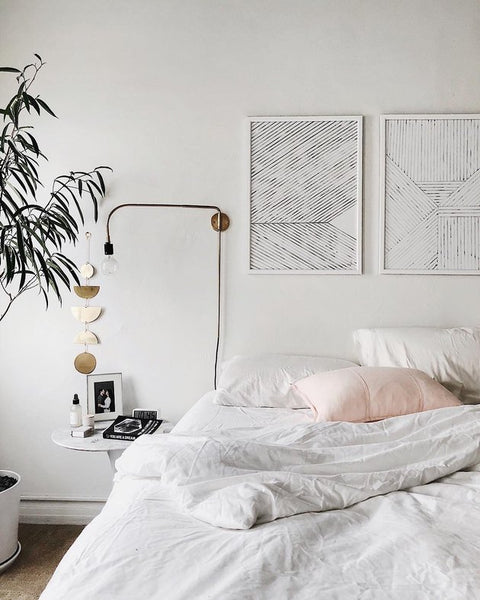 These 6 All-White Bedroom Ideas Will Make Minimalists Swoon