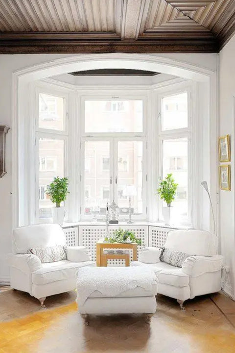 How to Decorate A Bay Window