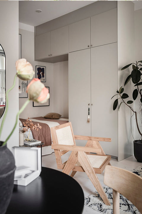 Tiny Scandinavian Style Studio Apartment