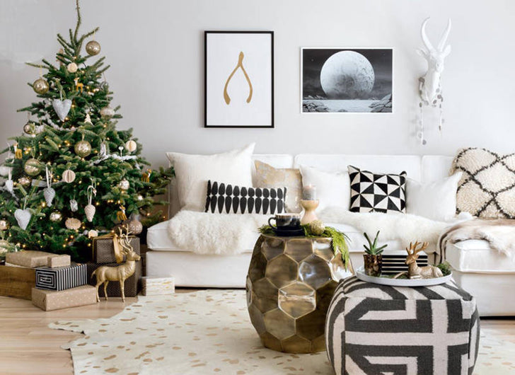 Decorating with Metallics for a Shiny and Bright Christmas