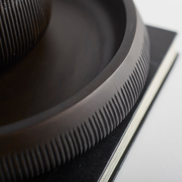 Chiseled Leila Small Tray
