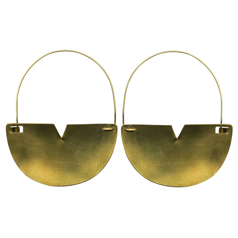 CLEFT HALF CIRCLE EARRING | JEWELRY