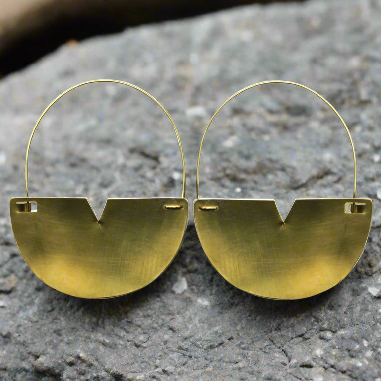 CLEFT HALF CIRCLE EARRING | JEWELRY