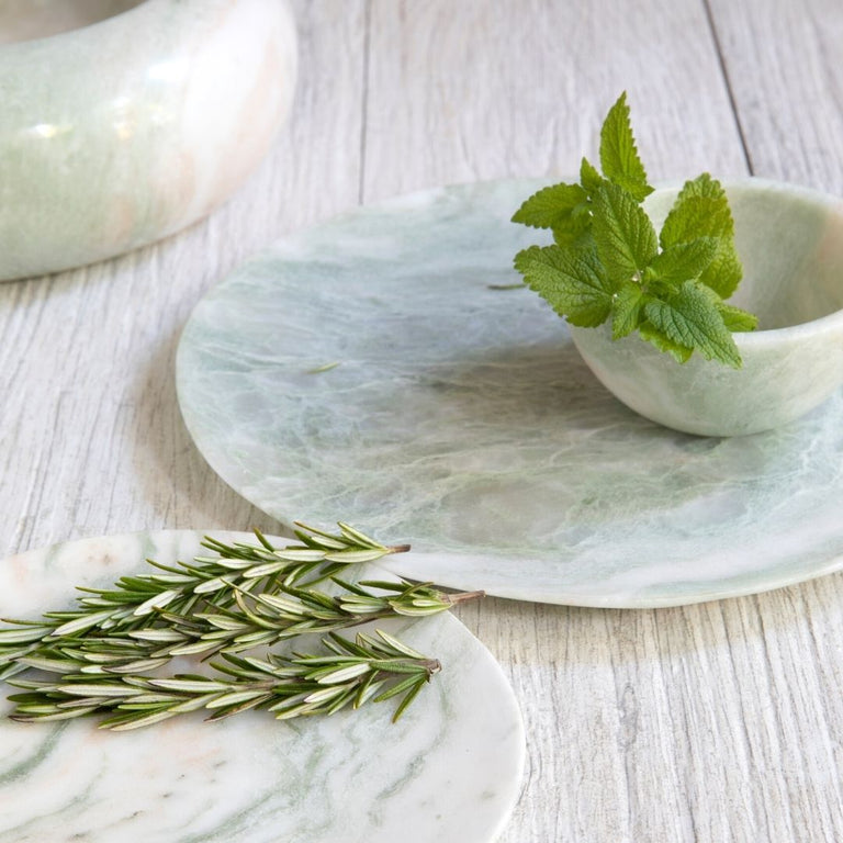 LADY ONYX MEDIUM PLATE | DINNERWARE