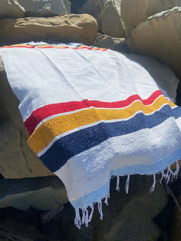 VINTAGE CAMP THROW BLANKET | MODERN MEXICAN TEXTILES