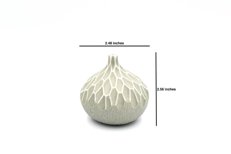 PORCELAIN CONGO BUD VASE  •  S