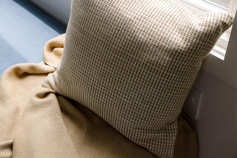 AKOBO HANDWOVEN ETHIOPIAN COTTON THROW PILLOW COVER | PILLOWS