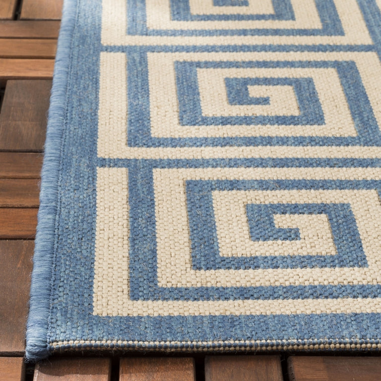 HUTTUNEN | RUGS