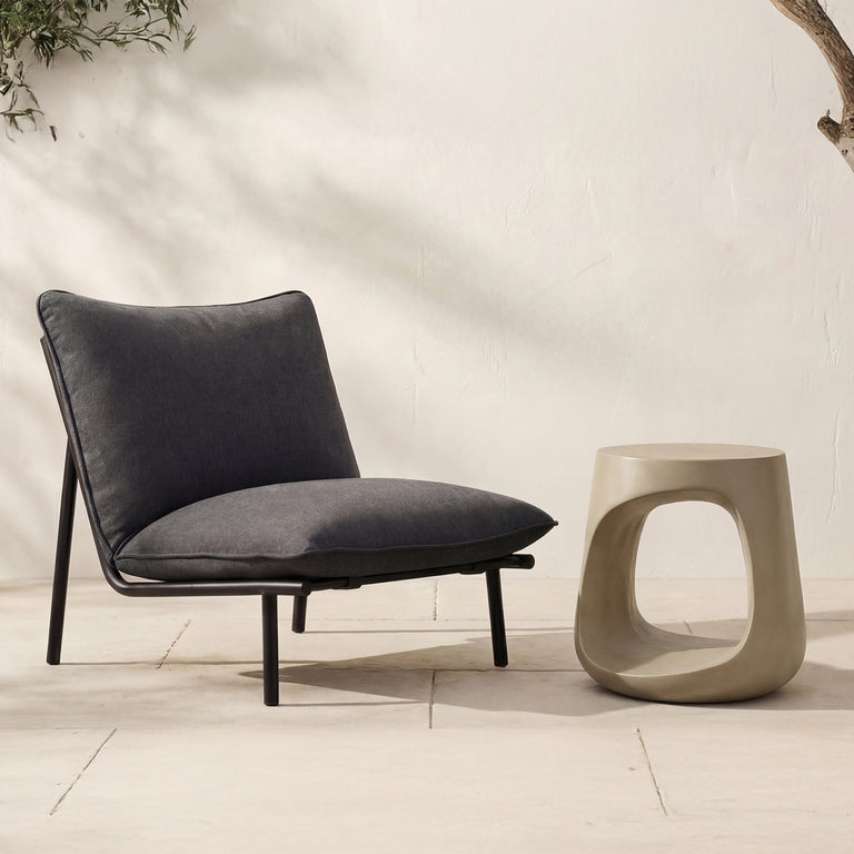 ROTHKO OUTDOOR STOOL BLACK