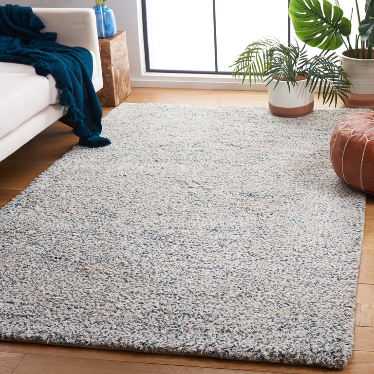 ROINE | RUGS