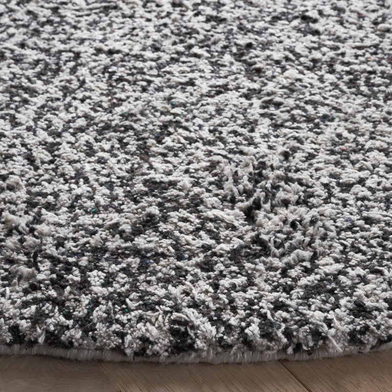 ROINE | RUGS