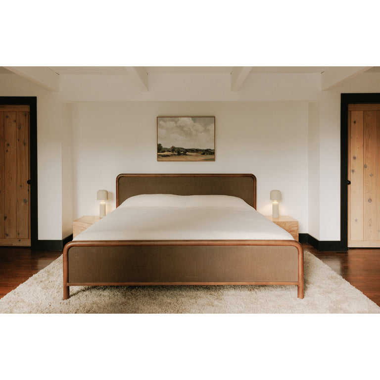 RYE KING BED WARM BROWN