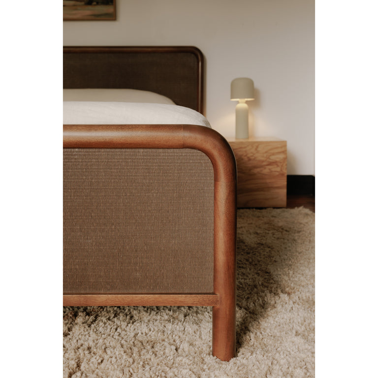 RYE KING BED WARM BROWN