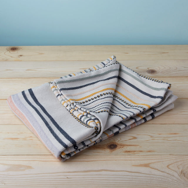 MOXY RECYCLED THROW | THROWS