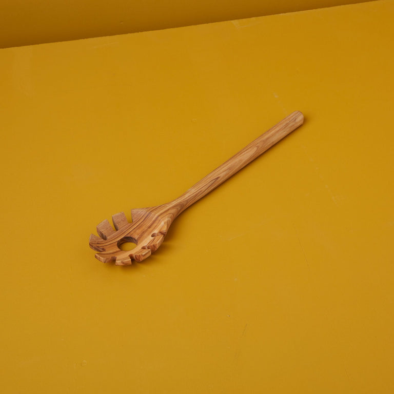 OLIVE WOOD PASTA SPOON | GADGETS & TOOLS