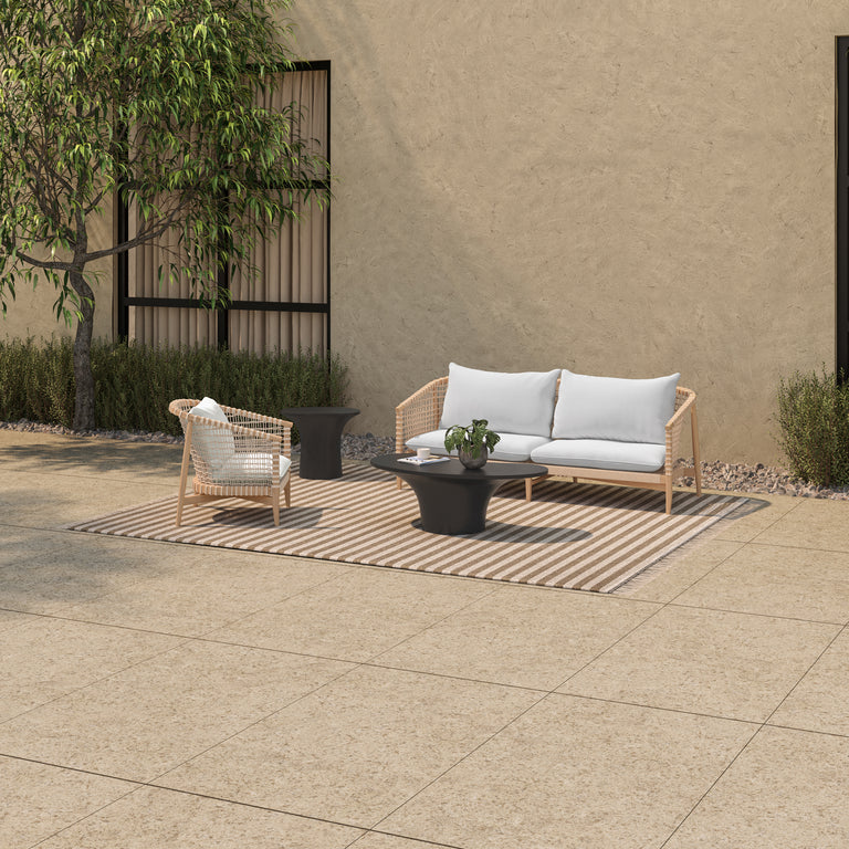 KUNA OUTDOOR LOUNGE CHAIR WHITE