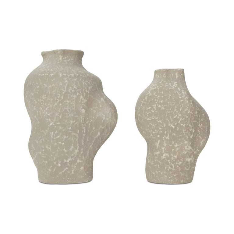 LINDI 10 IN VESSEL