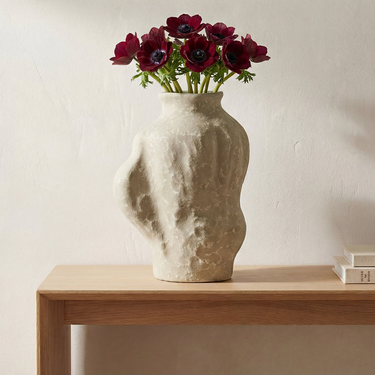 LINDI 10 IN VESSEL