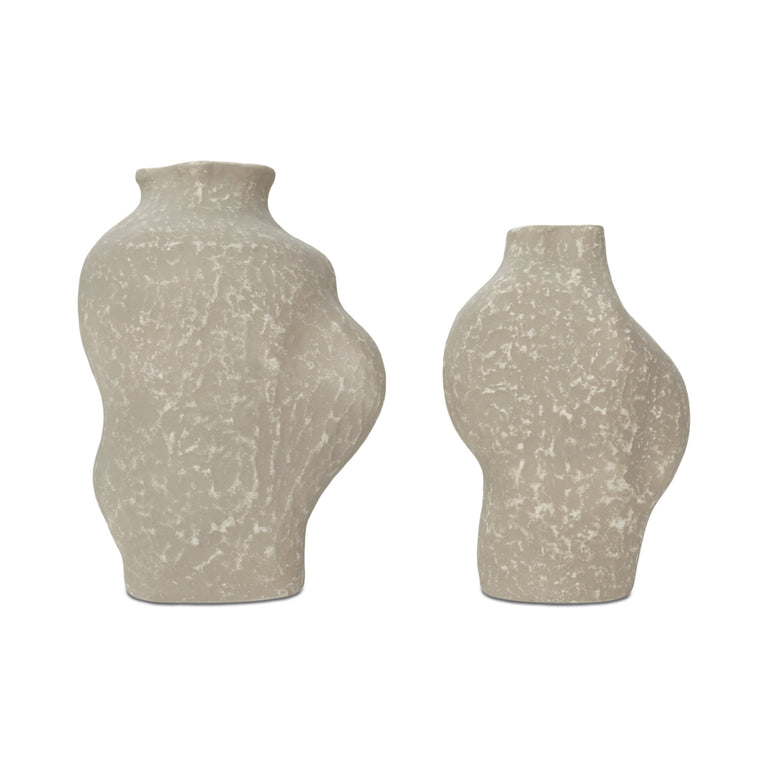 LINDI 10 IN VESSEL