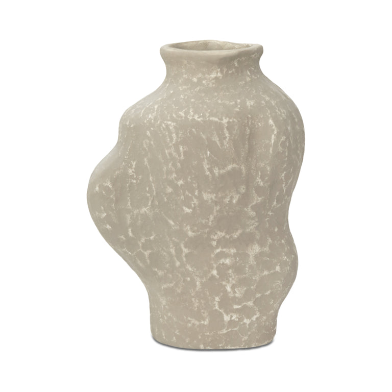 LINDI 10 IN VESSEL