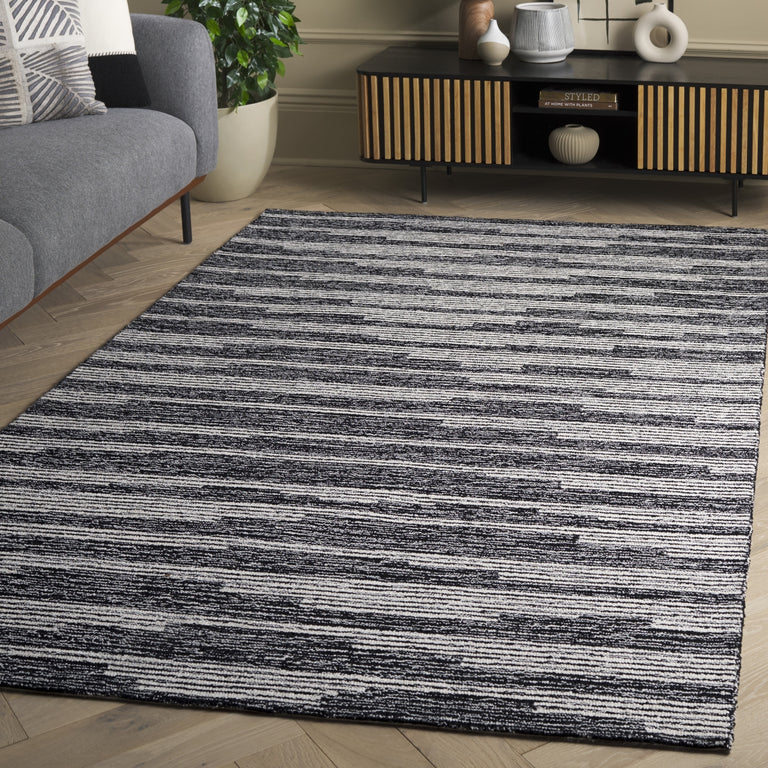 TORMIS | RUGS