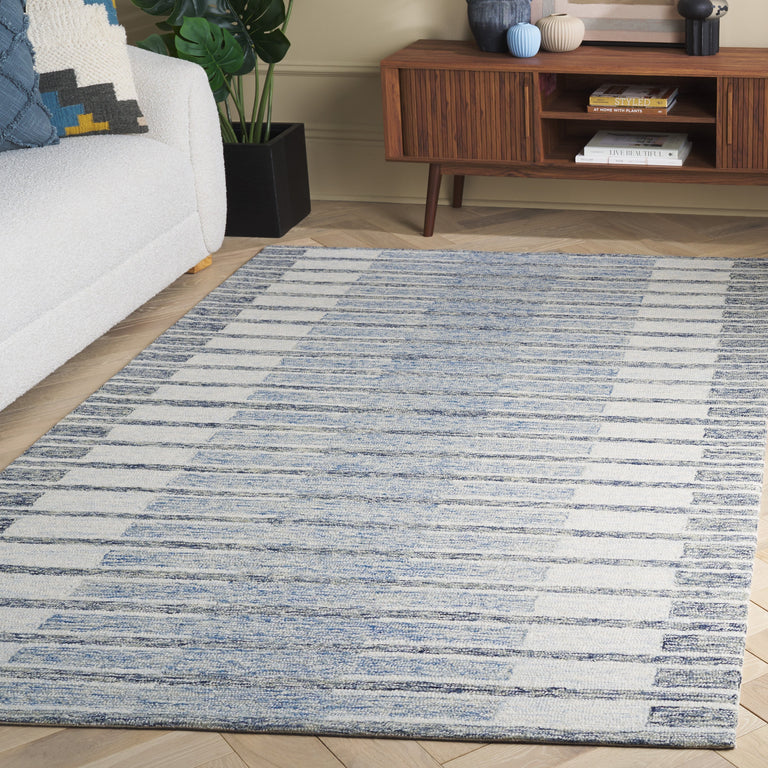 SELIN (6' x 9')