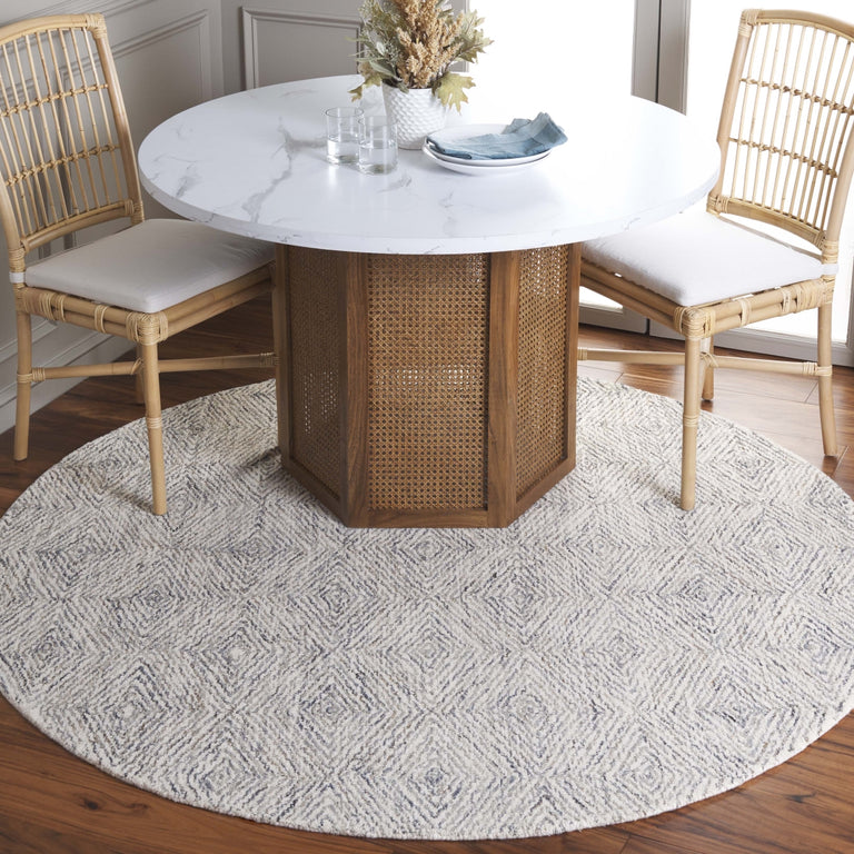 LIEVONENE | RUGS