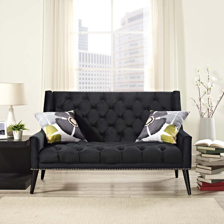 PERUSE SOFAS AND ARMCHAIRS | LIVING ROOM