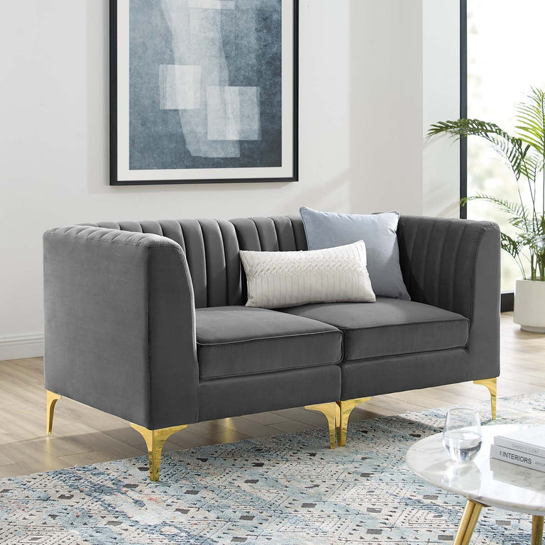 TRIUMPH SOFAS AND ARMCHAIRS | LIVING ROOM