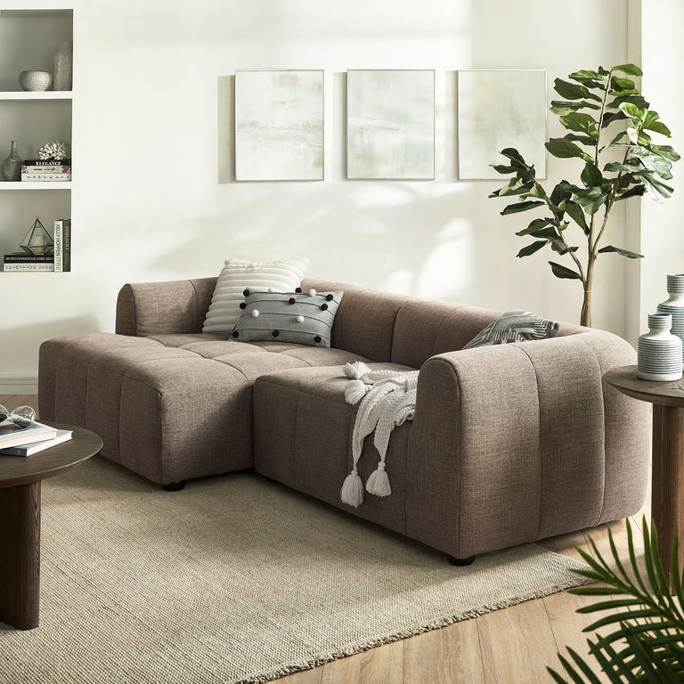 LIANA | LIVING ROOM SOFAS AND ARMCHAIRS