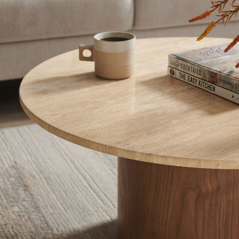 KIONI | COFFEE TABLES | WALNUT