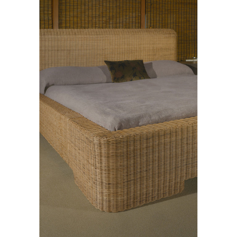 CLAUDIA KING BED NATURAL