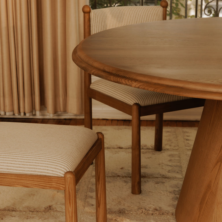 TUTTO DINING TABLE NATURAL