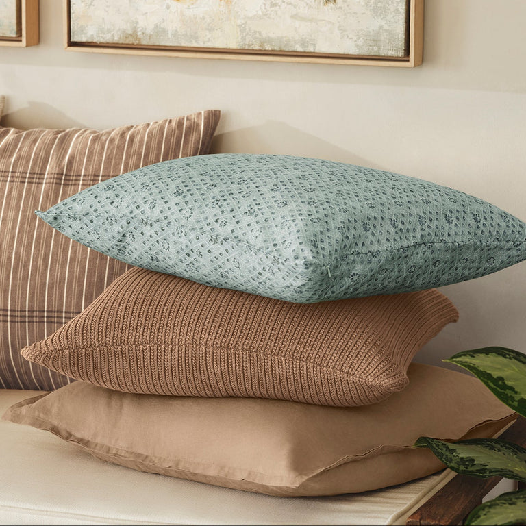 LINEA ORGANIC KNIT PILLOW