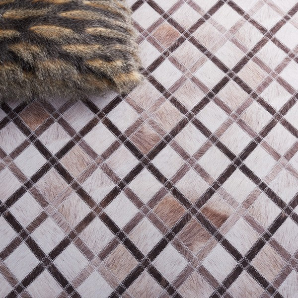AVELLANEDA FAUX HIDE 545